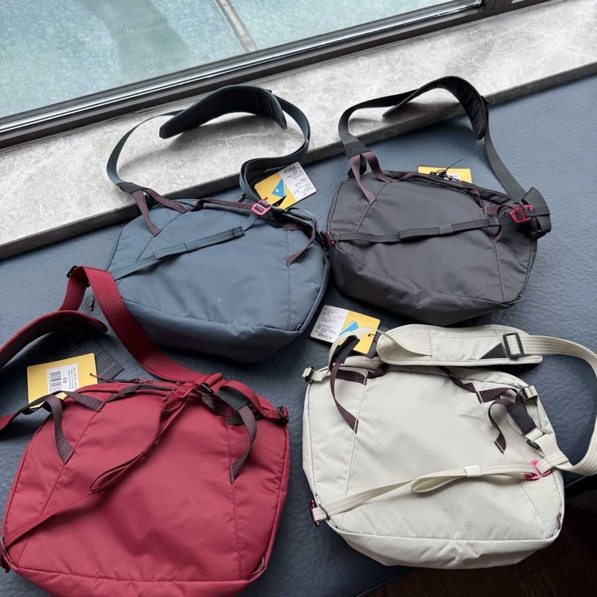 8L Outdoor Messenger Bag Large - Cycling To Commute review and price